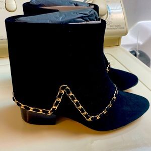 So cute like new boots!